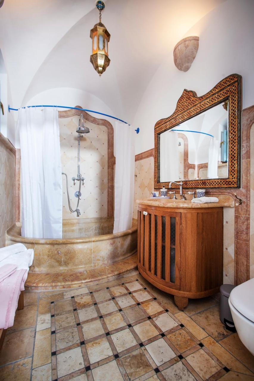 Above The Spring Bed & Breakfast Yerusalem Bagian luar foto